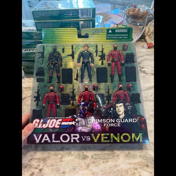 G.I. Joe 2004 Valor vs Venom 1:18‎ XAMOT and CRIMSON GUARD FORCE 6-Pack MOSC